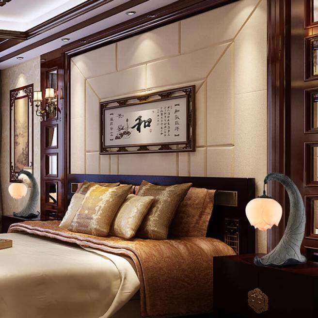 仿古中式風(fēng)格蓮花臺(tái)燈|樹脂工藝蓮花造型古典臺(tái)燈